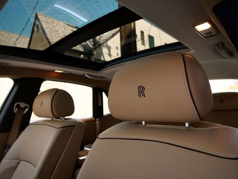 Used 2013 Rolls-Royce Ghost RWD image 9
