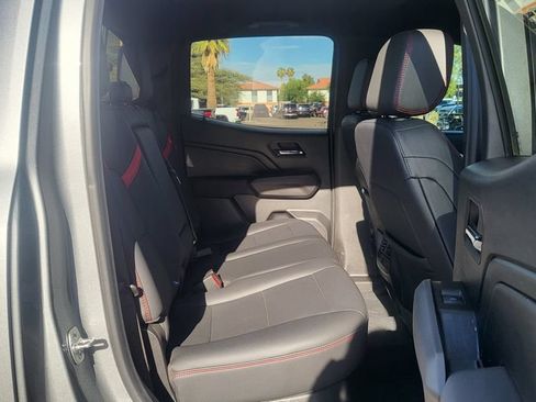 Used 2024 Chevrolet Colorado Z71 w/ Z71 Convenience Package 2 AWD/4WD image 21