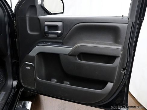 Used 2017 Chevrolet Silverado 1500 LTZ Z71 w/ LTZ Plus Package AWD/4WD image 33