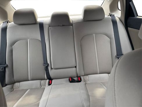 Used 2017 Kia Optima LX w/ Convenience Plus Package image 14