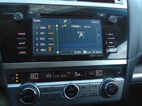 Used 2015 Subaru Outback 2.5i Limited image 5