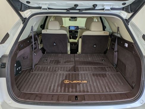 Used 2020 Lexus RX 350L FWD w/ Premium Package image 35