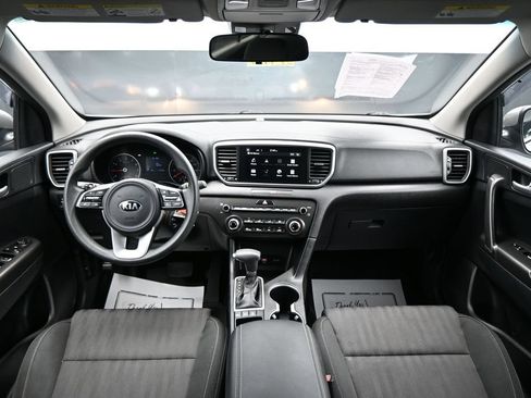 Used 2022 Kia Sportage LX AWD/4WD image 17