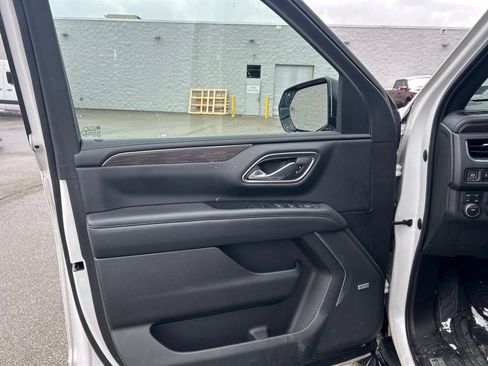 Used 2021 Chevrolet Tahoe LT image 11