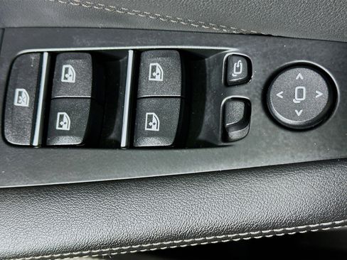 Used 2025 BMW X5 sDrive40i image 14