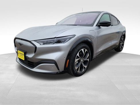 Used 2021 Ford Mustang Mach-E Premium image 3