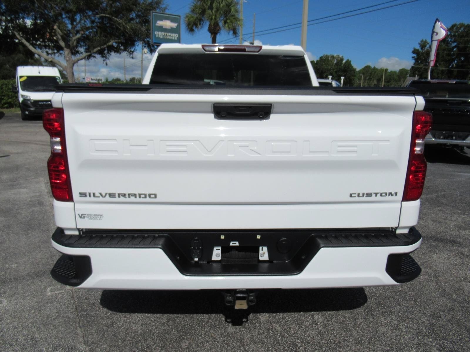 Used 2024 Chevrolet Silverado 1500 Custom AWD/4WD image 7