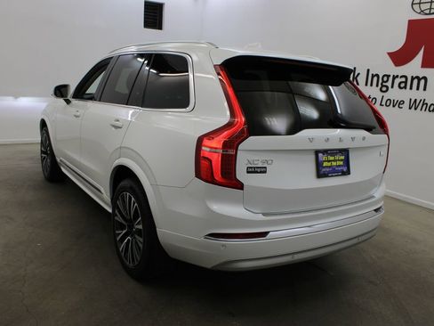 Used 2022 Volvo XC90 T8 Inscription Expression w/ Advanced Package image 3