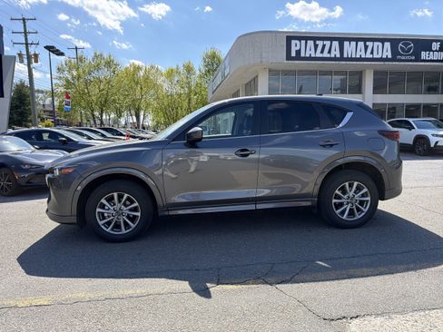 Used 2025 MAZDA CX-5 AWD 2.5 S w/ Preferred Package image 4