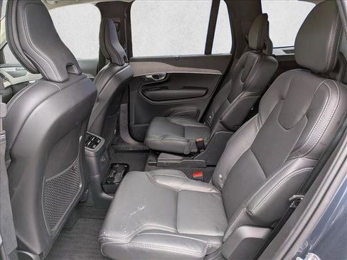 Certified 2024 Volvo XC90 T8 Ultimate AWD/4WD image 19