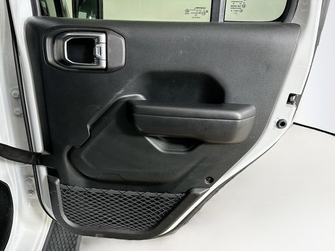 Used 2020 Jeep Wrangler Unlimited Sport image 28