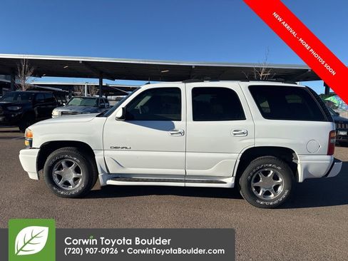 Used 2003 GMC Yukon Denali image 4