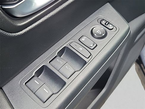 Used 2023 Honda CR-V Sport image 25