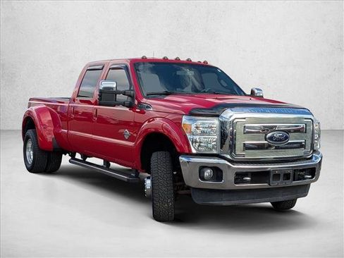 Used 2012 Ford F350 Lariat w/ Chrome Pkg image 3