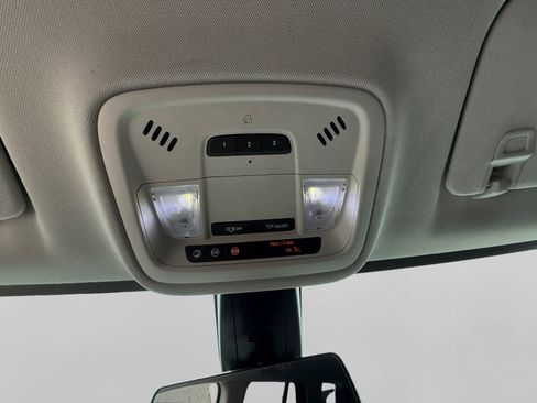 Used 2020 Chevrolet Traverse RS w/ LPO, Floor Liner Package FWD image 18
