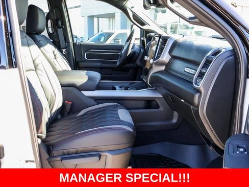 New 2025 RAM 2500 Big Horn AWD/4WD image 20