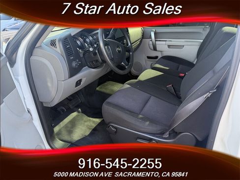 Used 2013 Chevrolet Silverado 2500 W/T image 8