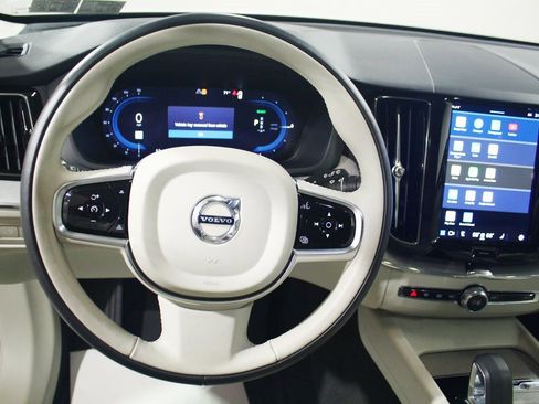 Used 2024 Volvo XC60 T8 Plus w/ Climate Package image 6