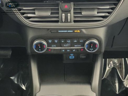 Used 2023 Ford Escape Active AWD/4WD image 23