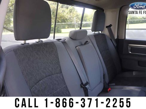 Used 2019 RAM 1500 Big Horn RWD image 25