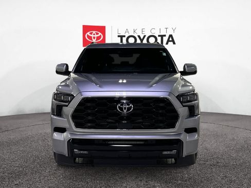 Used 2023 Toyota Sequoia Platinum image 11