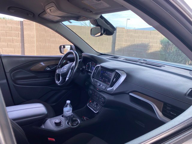 Used 2021 GMC Terrain SLE FWD image 5