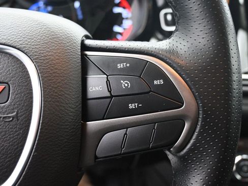 Used 2022 Dodge Durango SXT w/ Anodized Platinum Package image 21