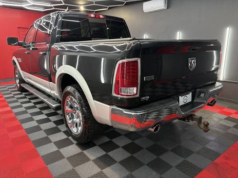 Used 2016 RAM 1500 Laramie w/ Convenience Group AWD/4WD image 6