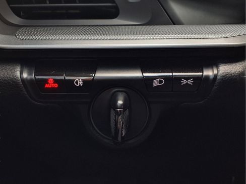 Used 2020 Porsche 911 Carrera image 21