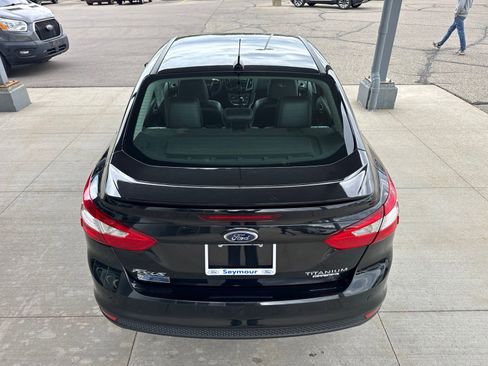 Used 2014 Ford Focus Titanium FWD image 5