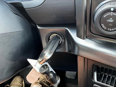 Used 2024 Ford F150 XLT w/ XLT Black Appearance Package image 11