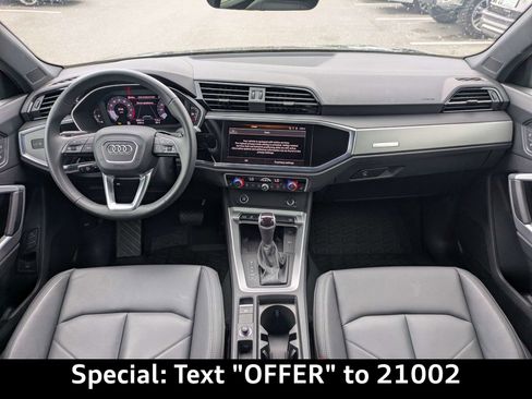 Certified 2025 Audi Q3 2.0T Premium w/ Convenience Package AWD/4WD image 18