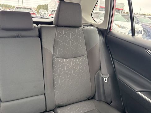 Used 2023 Toyota RAV4 XLE image 15