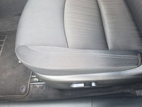 Used 2025 Nissan Altima 2.5 SV FWD image 15