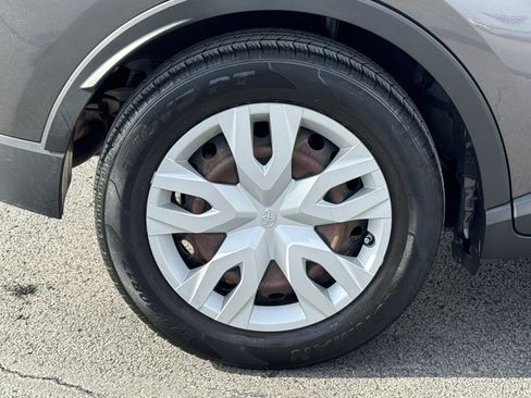 Used 2021 Toyota C-HR LE image 36