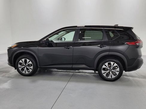 Used 2023 Nissan Rogue SV image 5