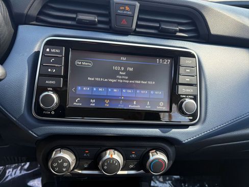 Used 2025 Nissan Versa SV image 20