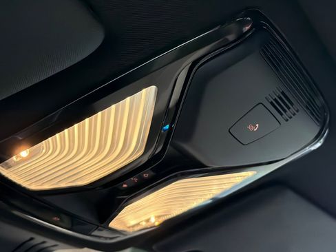 Used 2023 BMW i4 eDrive40 w/ M Sport Package image 23