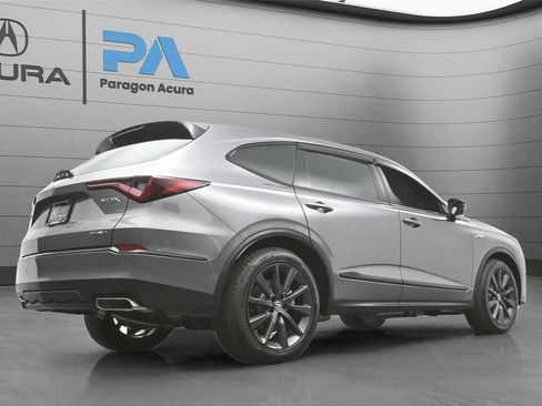 Used 2025 Acura MDX A-Spec image 11