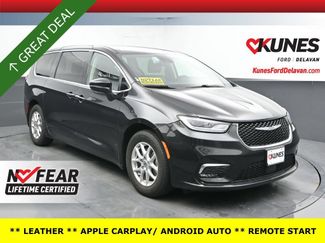 Used 2023 Chrysler Pacifica Touring-L FWD video 1