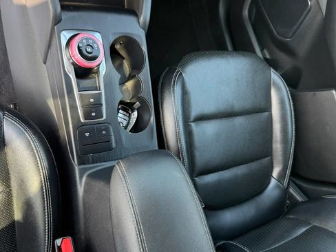 Used 2020 Ford Escape SEL AWD/4WD image 13