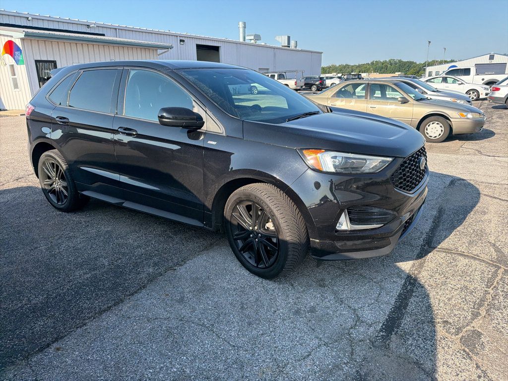 Used 2021 Ford Edge ST-Line AWD/4WD image 4