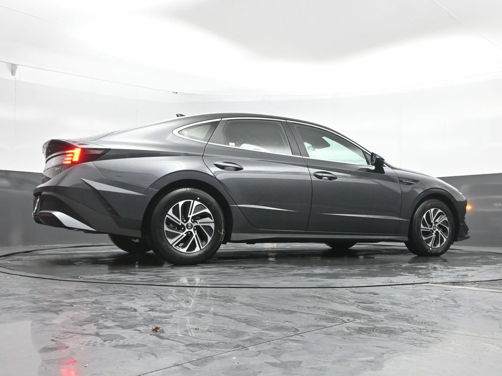 New 2026 Hyundai Sonata Blue FWD image 41
