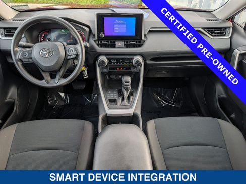 Used 2023 Toyota RAV4 LE AWD/4WD image 16