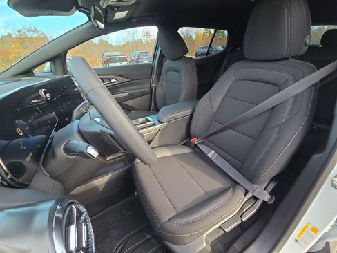 New 2026 Chevrolet Equinox EV LT w/ LPO, All-Weather Mat Package image 56