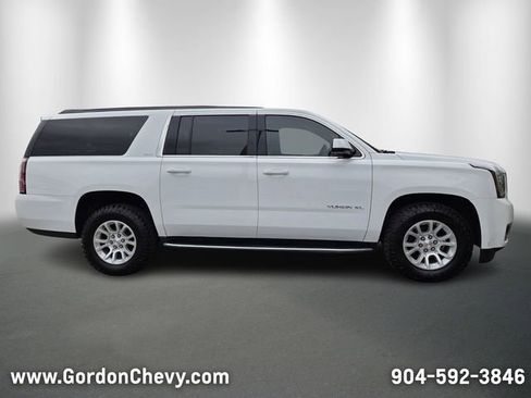 Used 2020 GMC Yukon XL SLT image 7