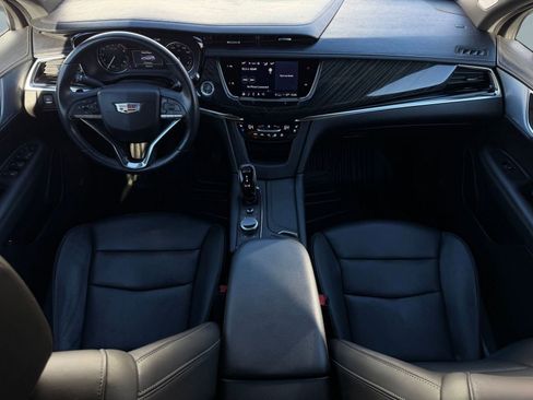 Certified 2023 Cadillac XT6 Premium Luxury image 14