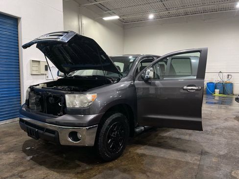 Used 2012 Toyota Tundra 4x4 Double Cab w/ Tow Pkg image 34