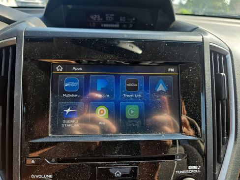 Used 2020 Subaru Crosstrek 2.0i Premium w/ Moonroof Package 2 AWD/4WD image 22