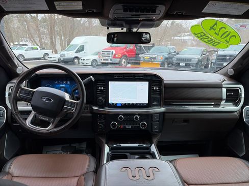 Used 2024 Ford F350 King Ranch w/ Chrome Package image 11